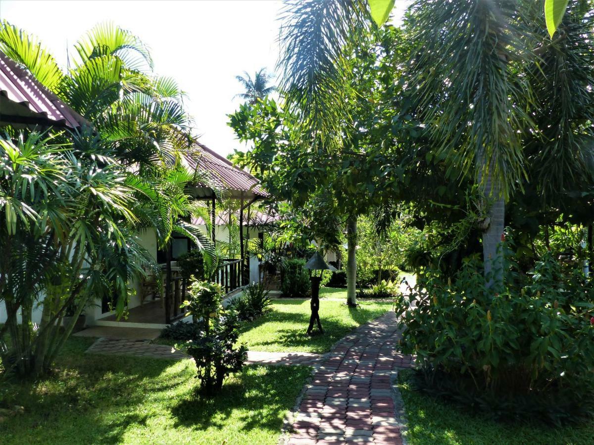 Resort Bee Nat Garden Bangrak Beach